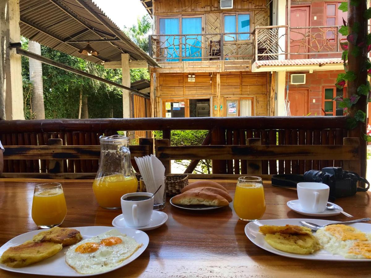 Hostal Tierra Y Mar Montañita Eksteriør bilde