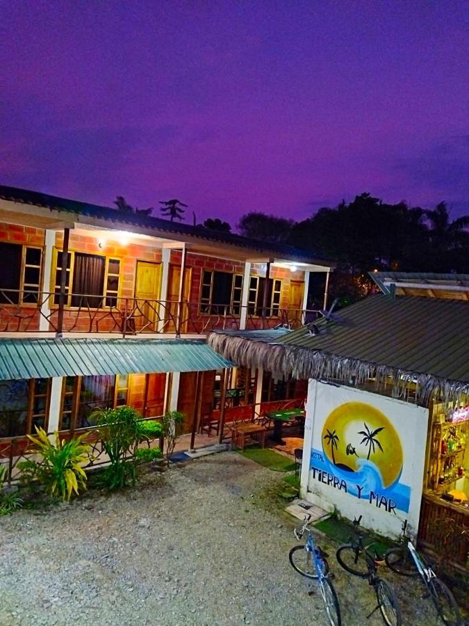 Hostal Tierra Y Mar Montañita Eksteriør bilde